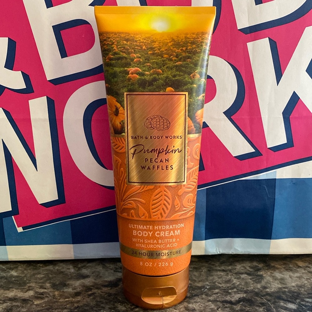 Bath & Body Works Pumpkin Pecan Waffles
